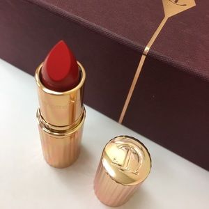 Charlotte Tilbury lipstick